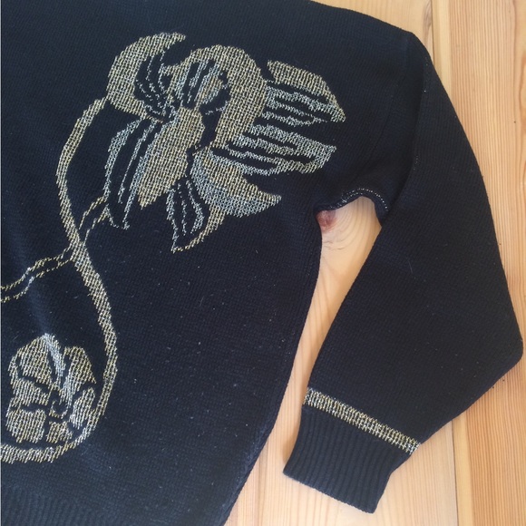 Vintage Adele Sweater - Picture 3 of 7